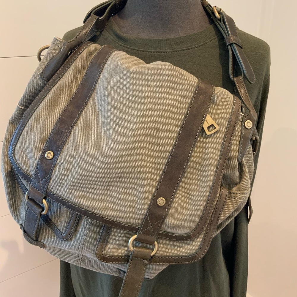 Andrew Marc Green Canvas Leather Shoulder Messenger Bag Like New